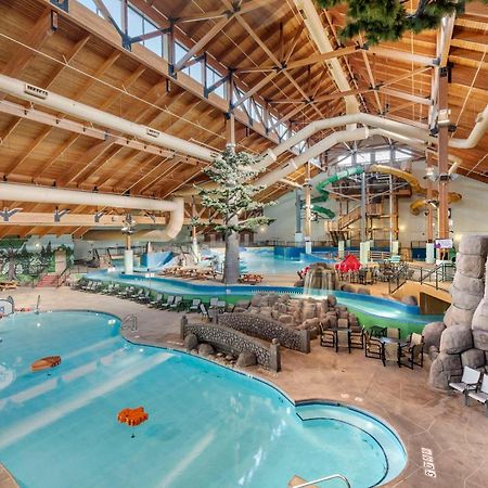Three Bears Resort Waterpark Near Tomah Ascend Collection Warrens Buitenkant foto