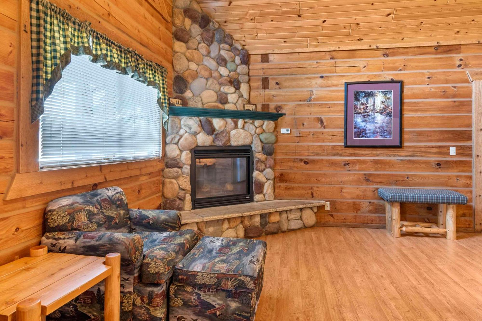 Three Bears Resort Waterpark Near Tomah Ascend Collection Warrens Buitenkant foto