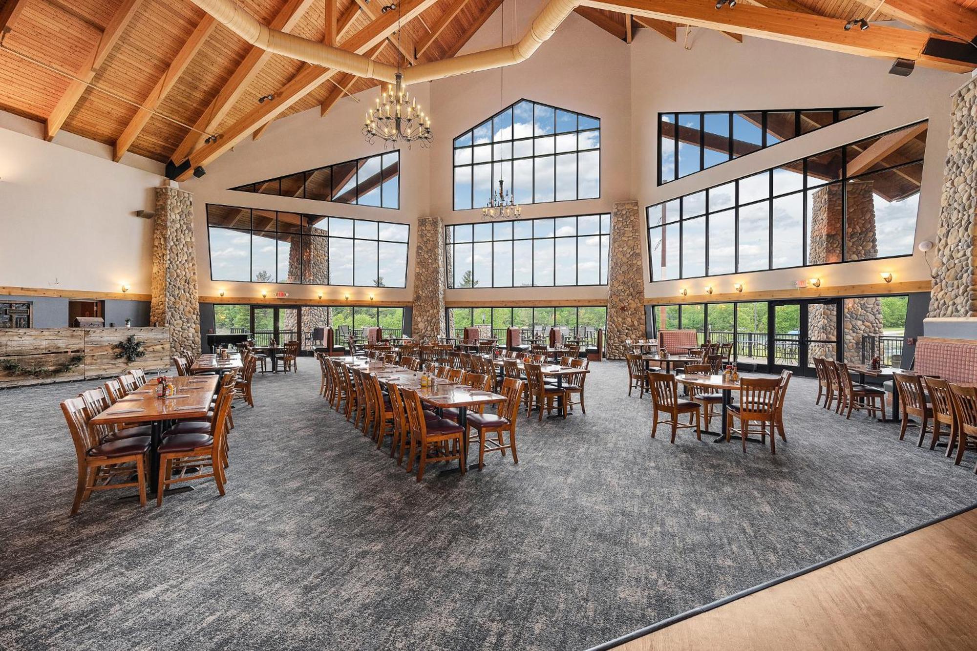 Three Bears Resort Waterpark Near Tomah Ascend Collection Warrens Buitenkant foto